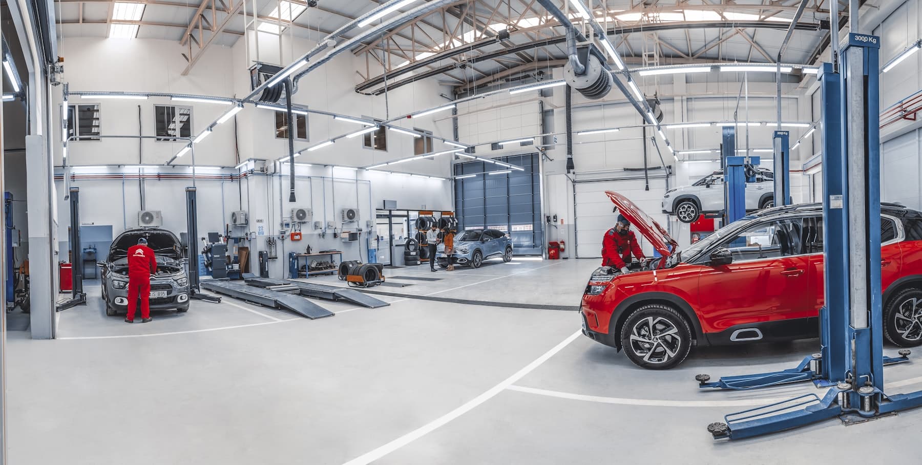 Villa Motors, Automotivo